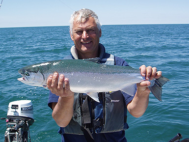 average size steelhead